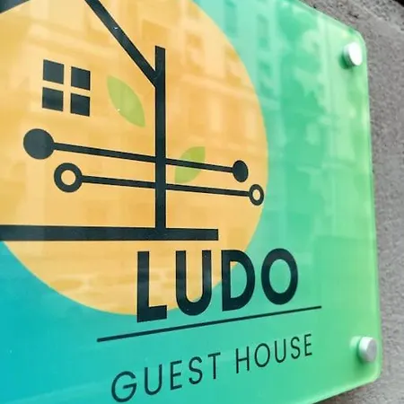 Ludo Apartment *
